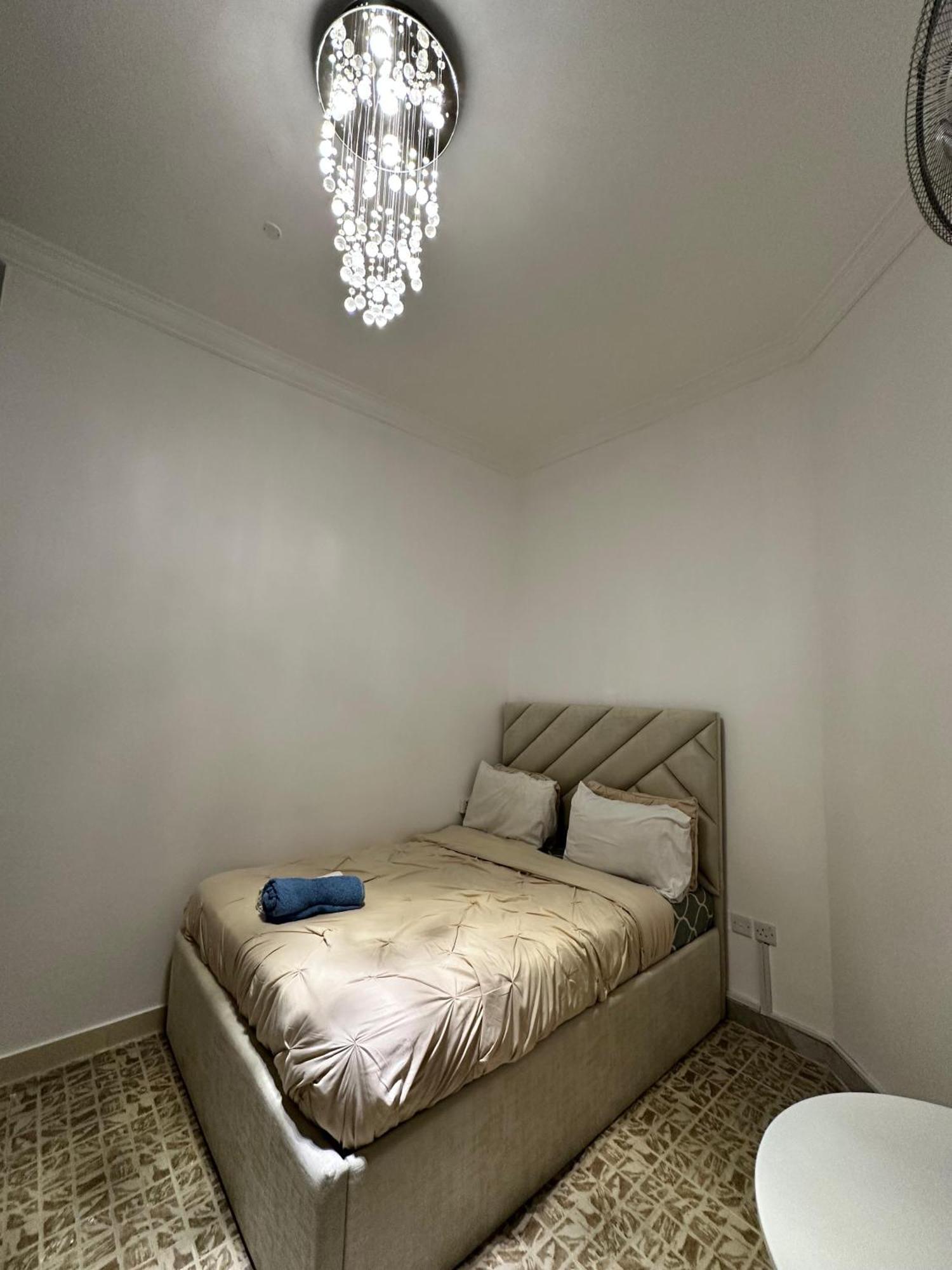 International Abu-Dhabi Hostel Villa Абу-Дабі Екстер'єр фото