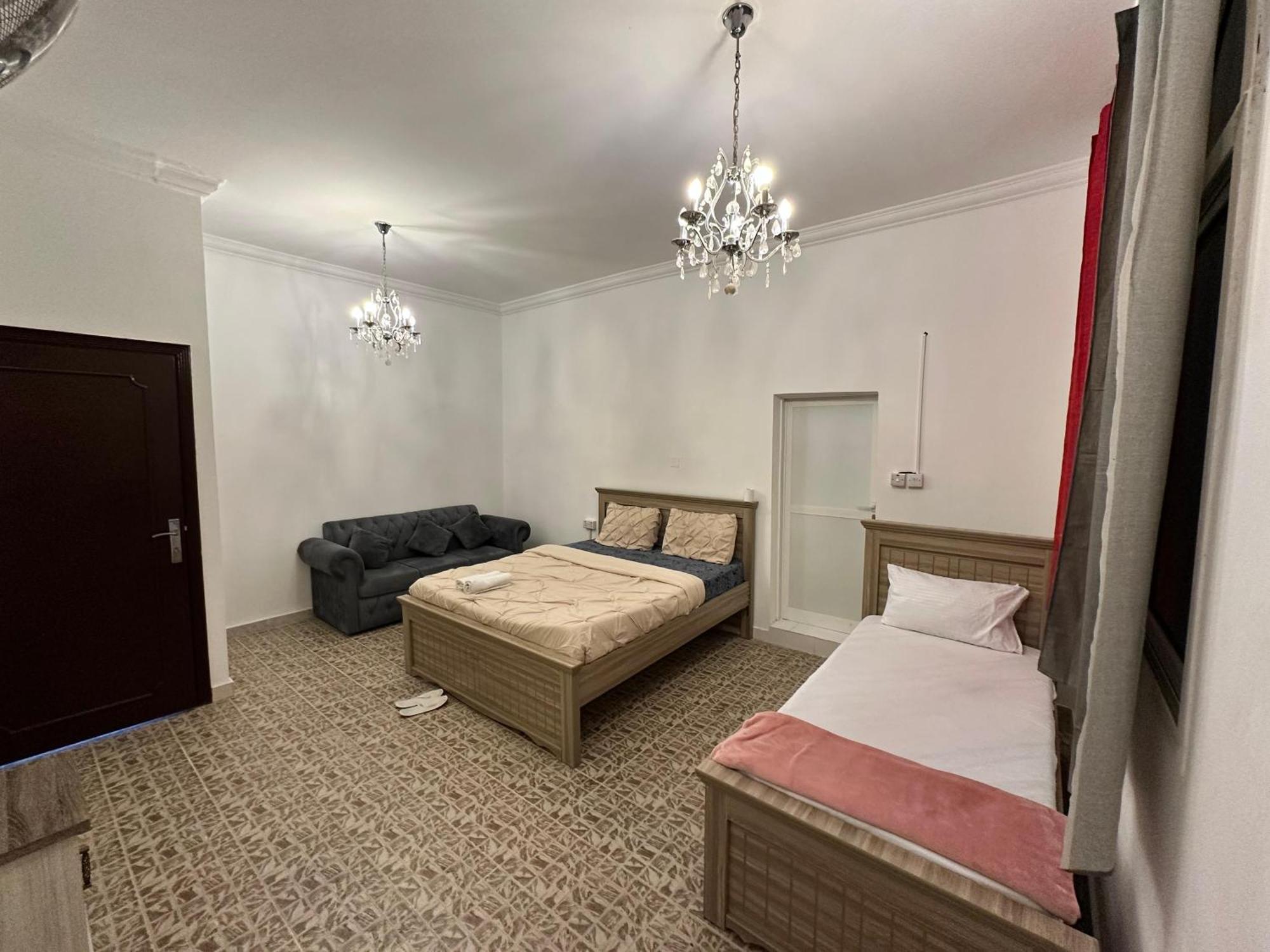 International Abu-Dhabi Hostel Villa Абу-Дабі Екстер'єр фото