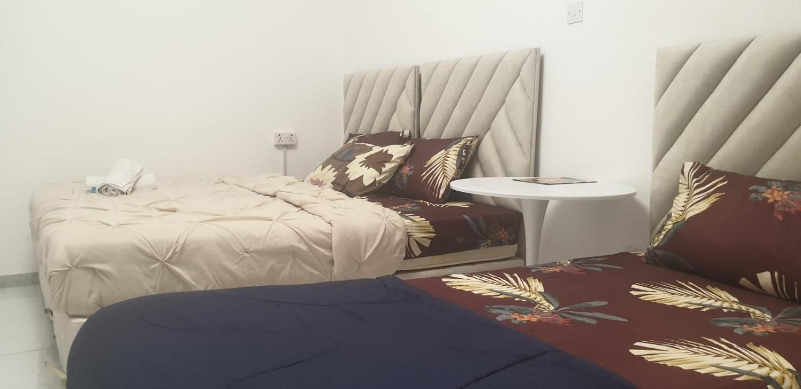International Abu-Dhabi Hostel Villa Абу-Дабі Екстер'єр фото